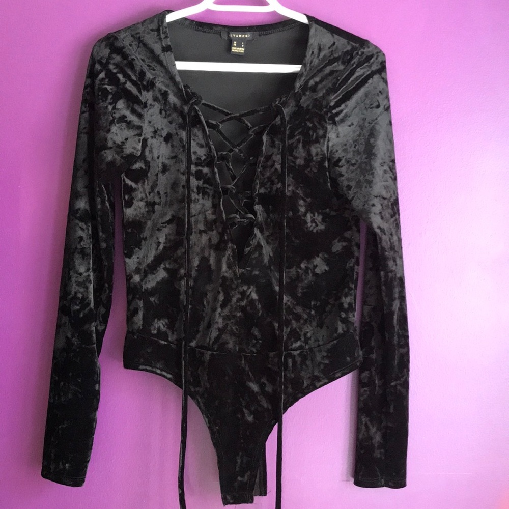 Black Velvet Lace Up Deep-V Neck Bodysuit 🔥